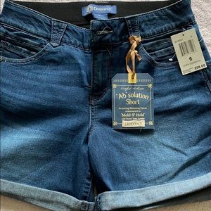 Democracy women’s shorts